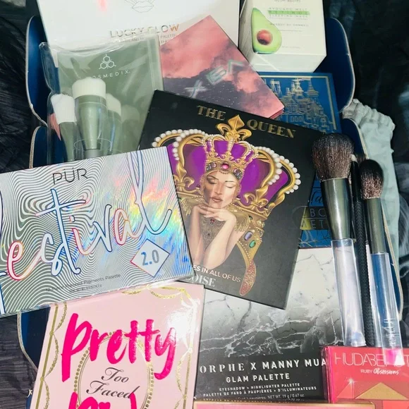 High End Mystery Beauty Bundle